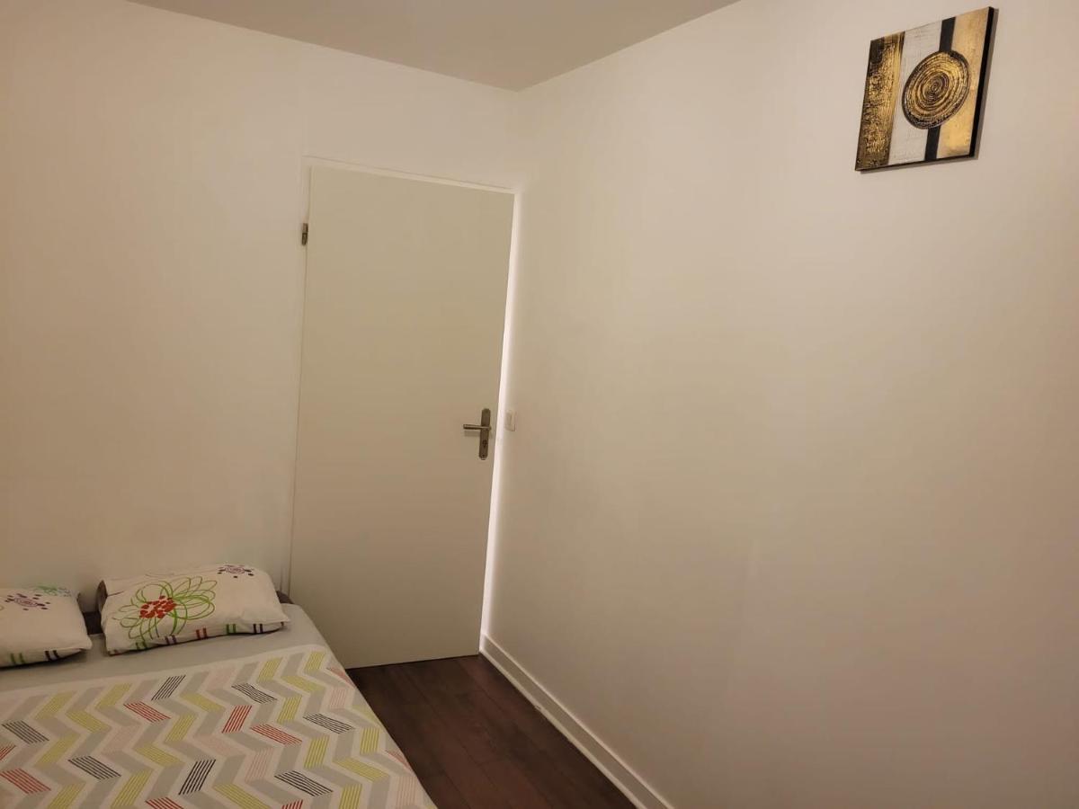 Boissy Gare Rer A Appartement 1 A 3 Chambres Au Choix Dış mekan fotoğraf